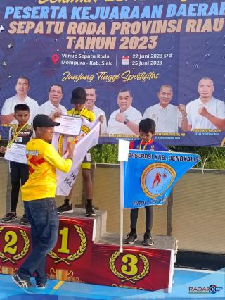 Rohil Juara Umum 3 Kejuaraan Daerah Riau Sepatu Roda Di Siak